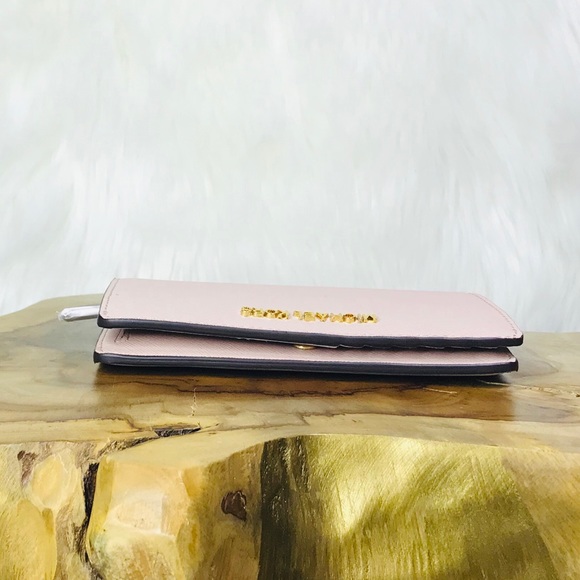 Michael Kors Jet Set Travel Slim Bifold Wallet - Picture 6 of 8